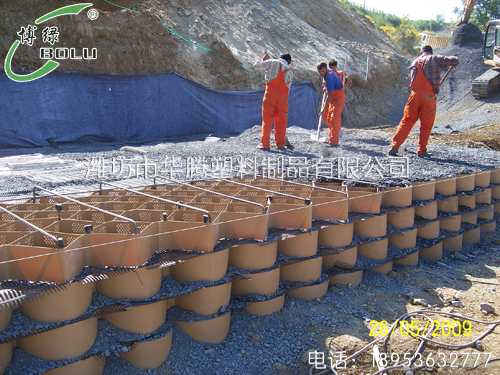 土工格室-碎石樁雙向增強復(fù)合地基大比例室內(nèi)模型試驗簡介